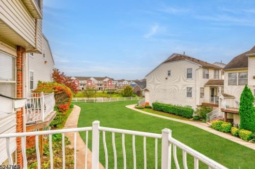 748 Harbortown Blvd, Perth Amboy, NJ 08861-2969
