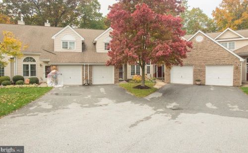 38 Colefax Ct, Wilmington, DE 19804-2950