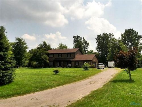 8423 Pilliod Rd, Holland, OH 43528-8665