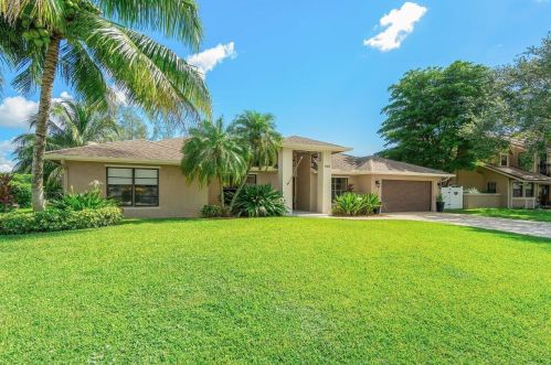 4365 Caryota Dr, Boynton Beach, FL 33436-2927