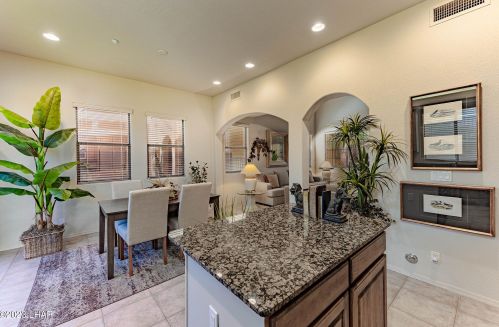 2010 Richey Cir, Lake Havasu City AZ  86403-2200 exterior