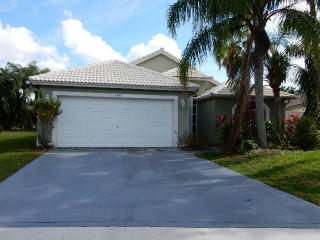1943 Oak Berry Cir, West Palm Beach, FL 33414-6115