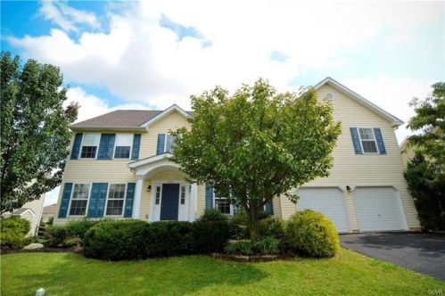 1621 Silo Hill Ln, Breinigsville, PA 18031-1149