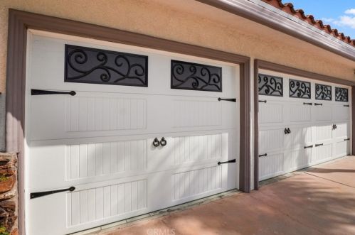 8411 Ives St, Paramount CA 90723-4441 exterior