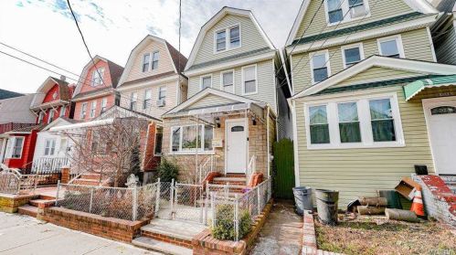 91-20 89th St, Jamaica, NY 11421-1323