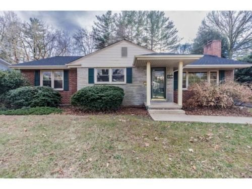1509 Dobyns Dr, Kingsport TN  37664-2263 exterior