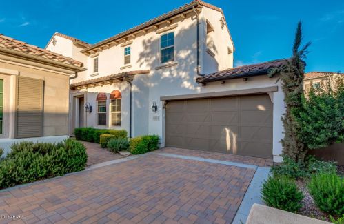 4039 Pecan Dr, Chandler AZ  85248 exterior