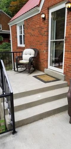 6028 Poketa Rd, Verona PA  15147-3206 exterior