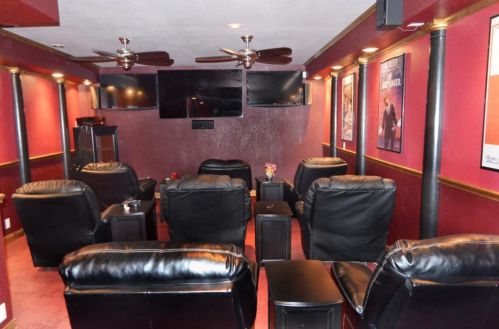 534 Paradise, Galveston TX  77554-6189 exterior