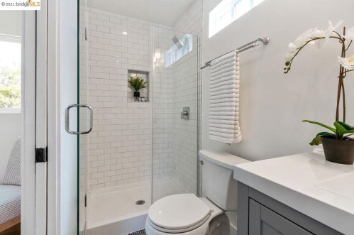 1360 Virginia St, Berkeley CA  94702-1459 exterior