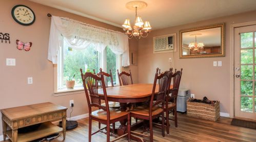 72 Peter Ct, Belmont NH  03220-3136 exterior