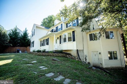 4004 Stirrup Ct, Boothwyn, PA 19061-2642