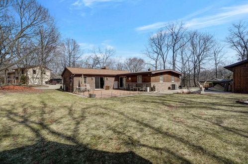 30427 Beachview Ln, Waterford WI 53185-3455 exterior