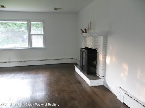 50 Ballard Dr, Tinton Falls, NJ 07712-4839