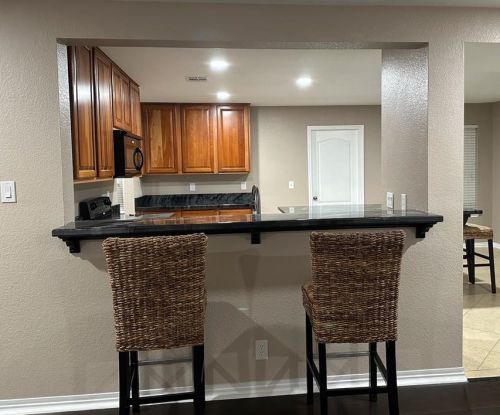 780 New Bridge Dr, Uhland TX  78640-5542 exterior