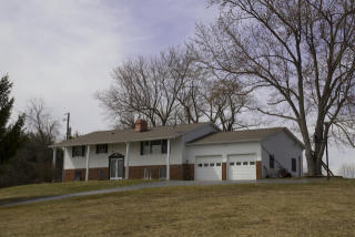2057 River Rd, Granville, OH 43023-9521