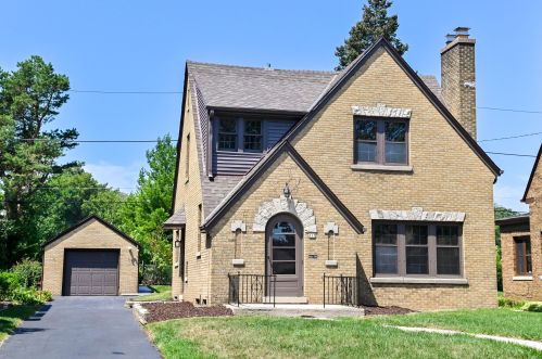 317 50, Milwaukee WI 53208-3632 exterior