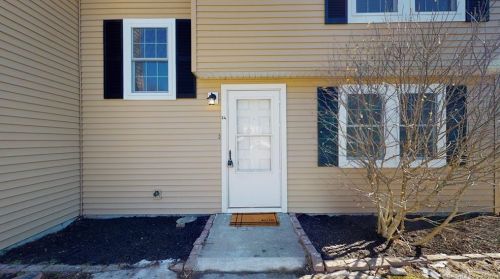 24 Meryl Ct, Groton CT  06340-4344 exterior