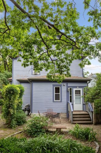 2362 James Ave, Minneapolis MN 55411-1935 exterior