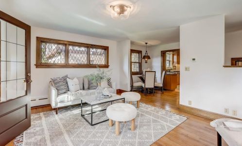 5347 Berkeley Blvd, Milwaukee WI 53217-5138 exterior