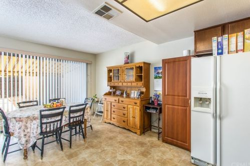 10793 Loro Verde Ave, Loma Linda CA  92354-2516 exterior