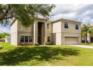 933 Cannes Dr, Kissimmee FL  34759-3816 exterior
