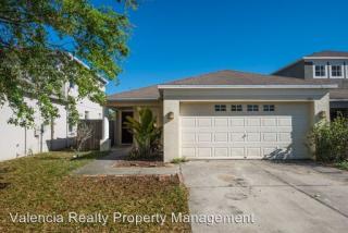421 Maple Pointe Dr, Seffner FL  33584-7812 exterior