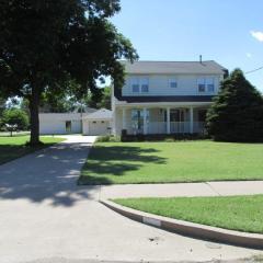 1515 Main St, Blackwell, OK 74631-6005