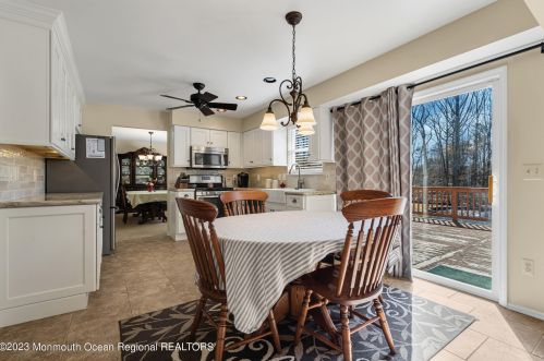 57 Thompson Bridge Rd, Jackson Twp NJ  08527-4623 exterior