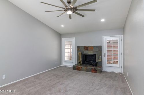 4644 Continental Dr, Glendale, AZ 85308-3405