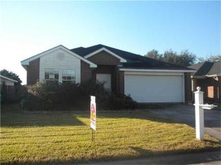 2212 Village Green St, Harvey, LA 70058-7019