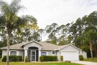 10 Riddle Dr, Palm Coast FL  32164-6525 exterior