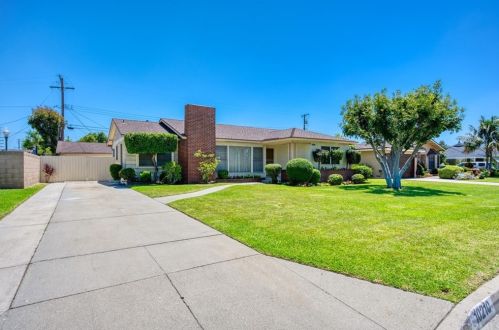 10210 Pangborn Ave, Downey, CA 90241-2932