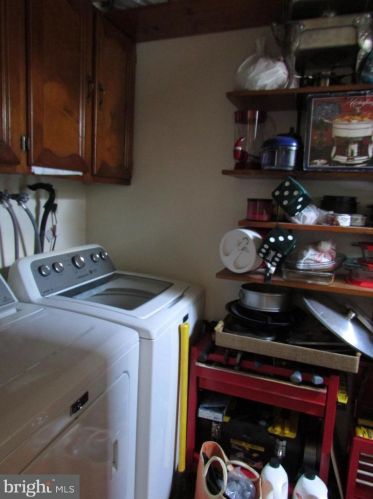 68 Pennypacker Dr, Collegeville PA  19473-1048 exterior