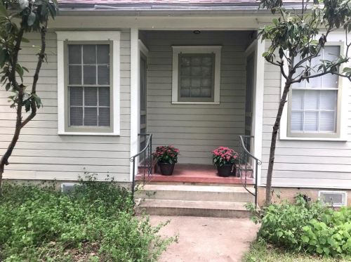 3000 Dancy St, Austin TX  78722-2215 exterior