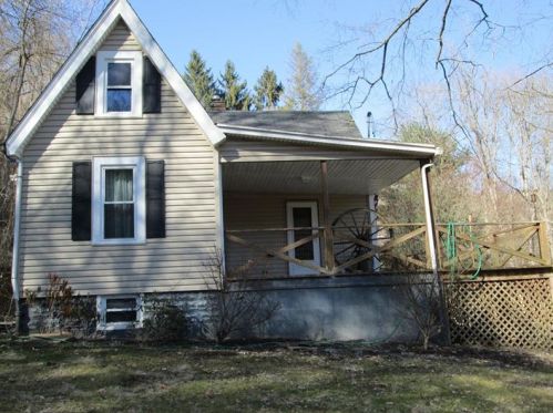 119 Wood St, Ambridge, PA 15003-1514