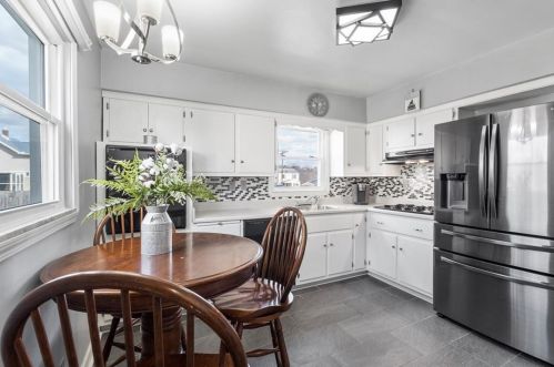 235 Reimer St, New Kensington PA  15068-2837 exterior