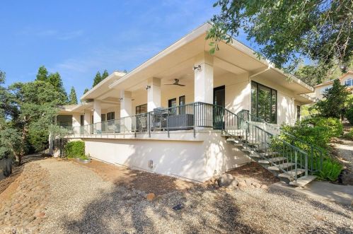 3383 Canyon Oaks Ter, Chico CA  95928-4029 exterior