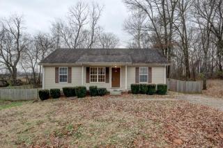 755 Princeton Cir, Clarksville, TN 37042-4628