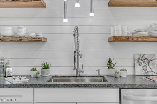 3925 86 St, Scottsdale AZ 85255-2184 exterior