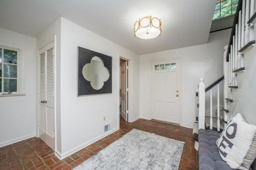 407 Gaywood Cir, Pittsburgh, PA 15241-2112