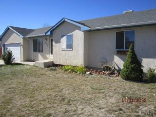 627 Del Rio Dr, Pueblo CO  81007-2767 exterior