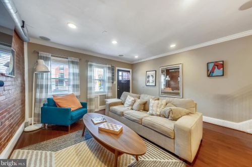 1826 18th St, Washington DC 20009-1707 exterior