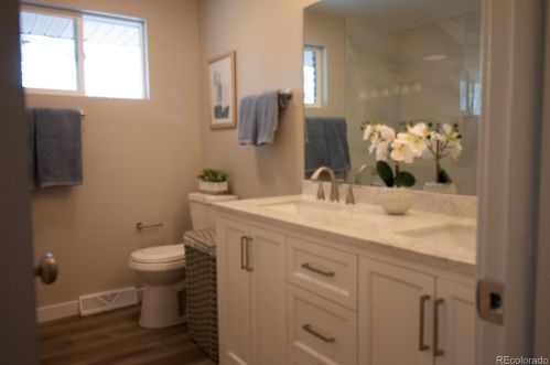 10453 8th Pl, Denver CO  80215-5613 exterior