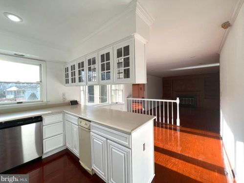 1408 Golf Course Dr, Bowie MD  20721-2330 exterior