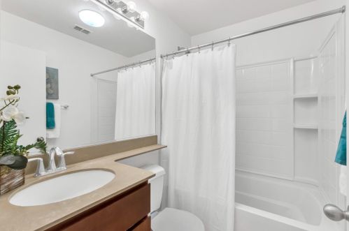 3182 Bridgeway Dr, Rancho Cordova CA  95670-6246 exterior