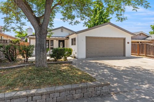 772 Paloma Ct, Manteca, CA 95336-3355