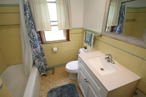 2817 60th St, Milwaukee WI  53219-3159 exterior