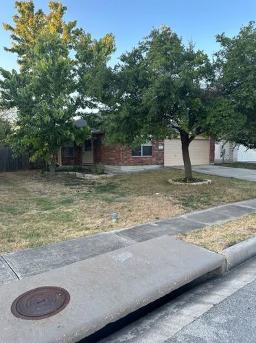 318 Phillips St, Monadale, TX 78634-3311