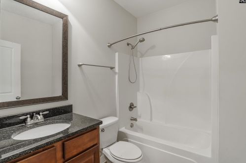 272 Tufton Ct, Cayce-West Columbia SC  29033-2752 exterior